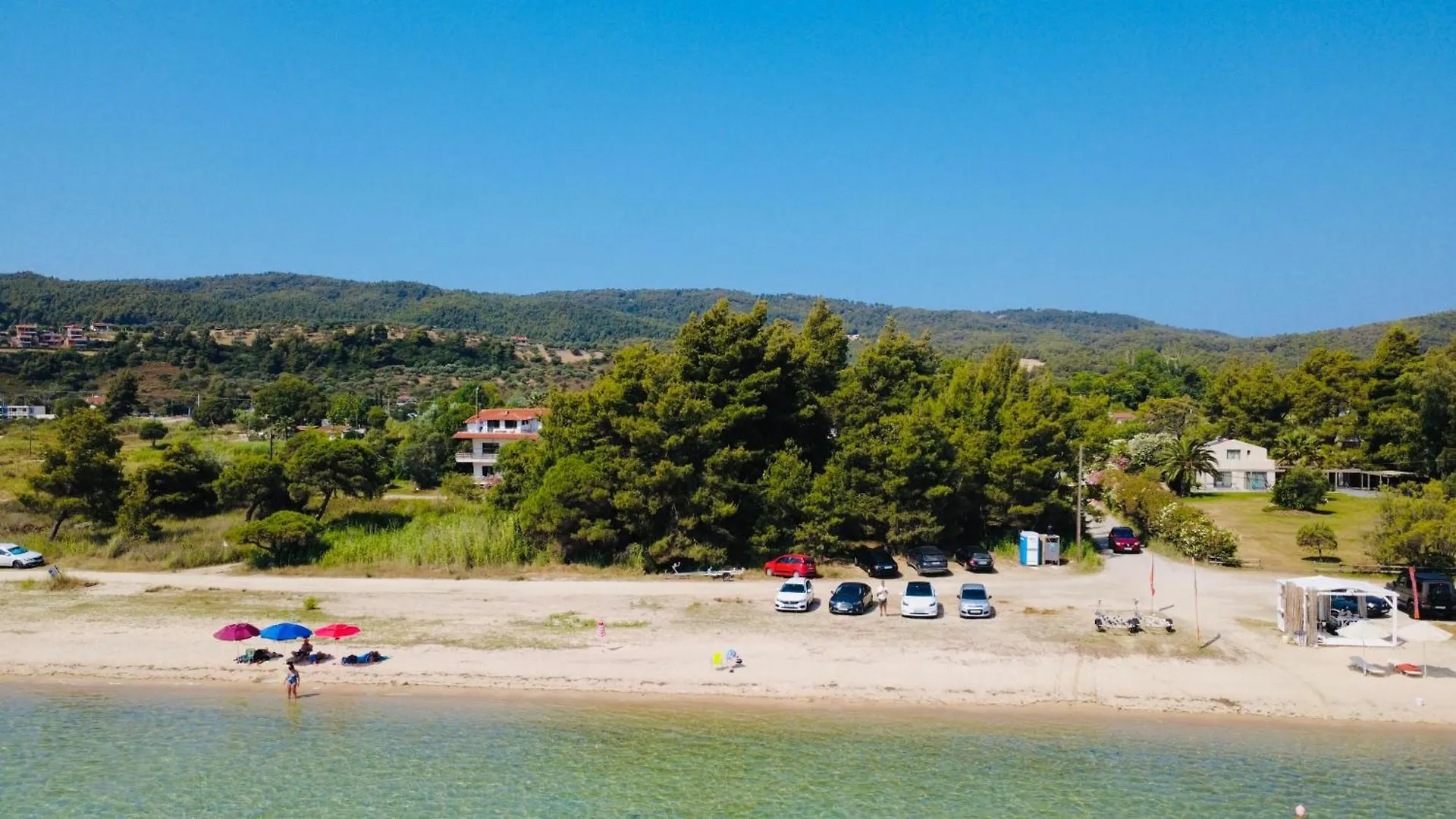 בית נופש וורוורו La Maison Des Vacances יוון