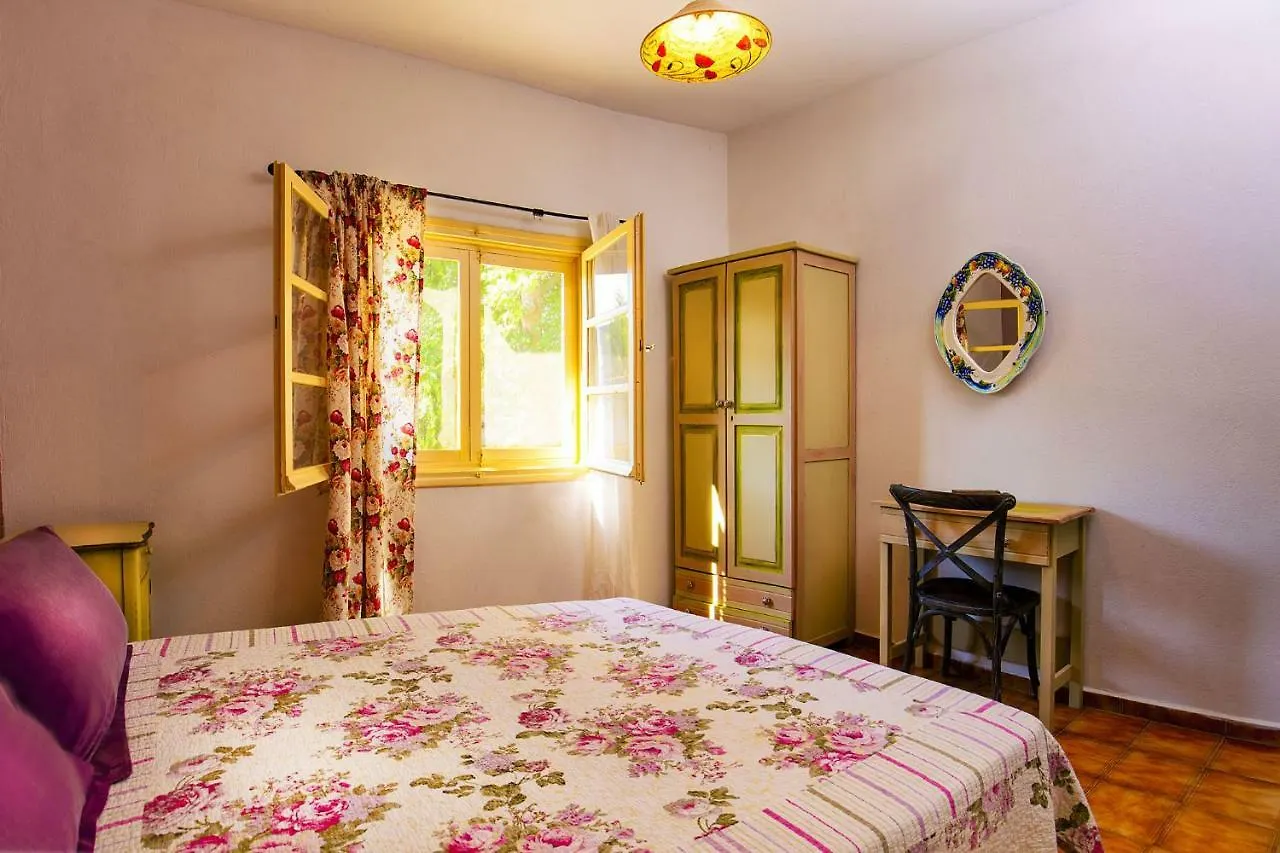 בית נופש וורוורו La Maison Des Vacances יוון